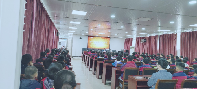 截图录屏_选择区域_20250415145845.png